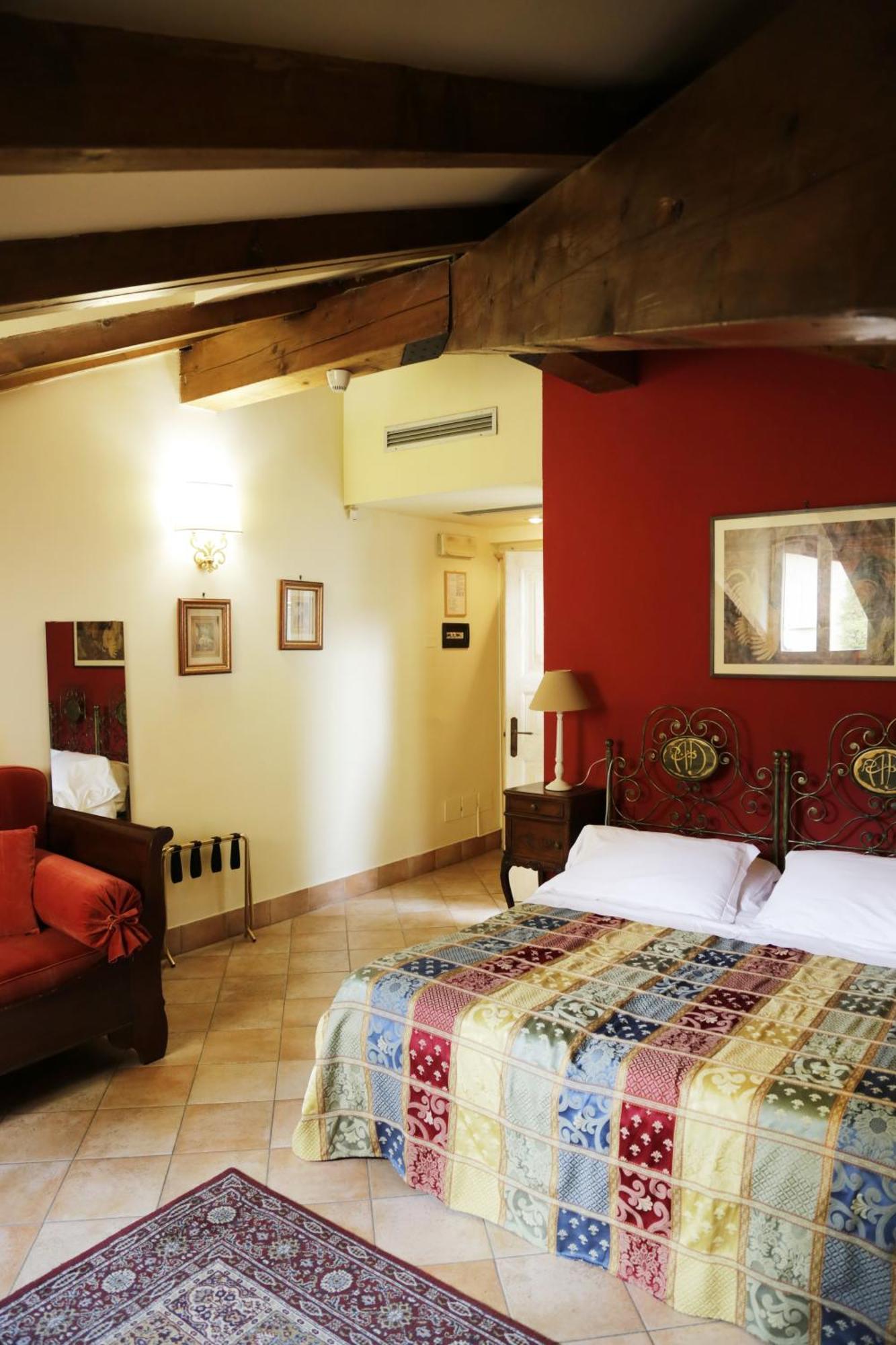 Albergo Delle Drapperie 볼로냐 외부 사진