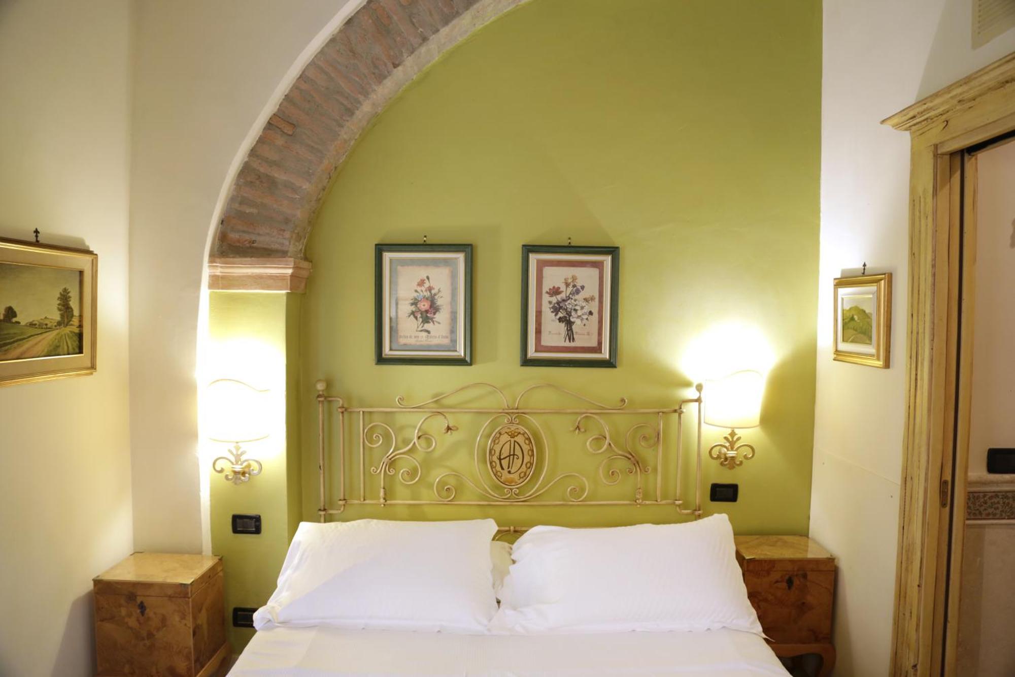 Albergo Delle Drapperie 볼로냐 외부 사진